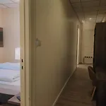 Ii Hotel 2*