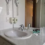 Hotel Ii