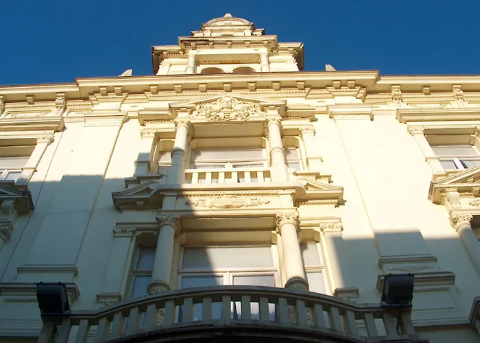 阿尔伯特ii奥斯坦德酒店 2*