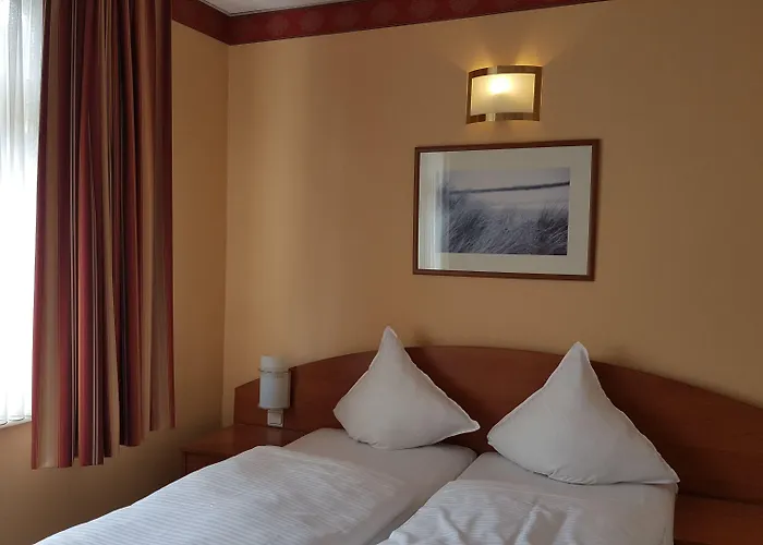 阿尔伯特ii奥斯坦德酒店 酒店 2*