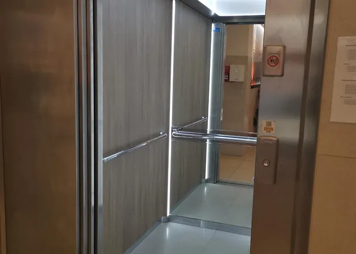 阿尔伯特ii奥斯坦德酒店 2*