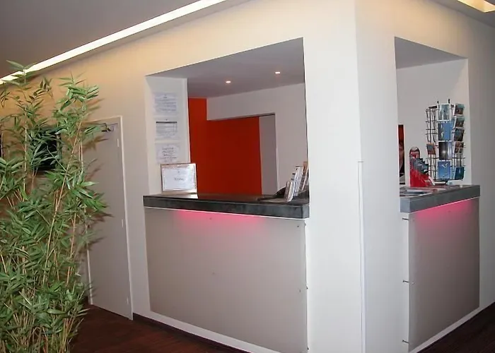 アルベール Ii 2*